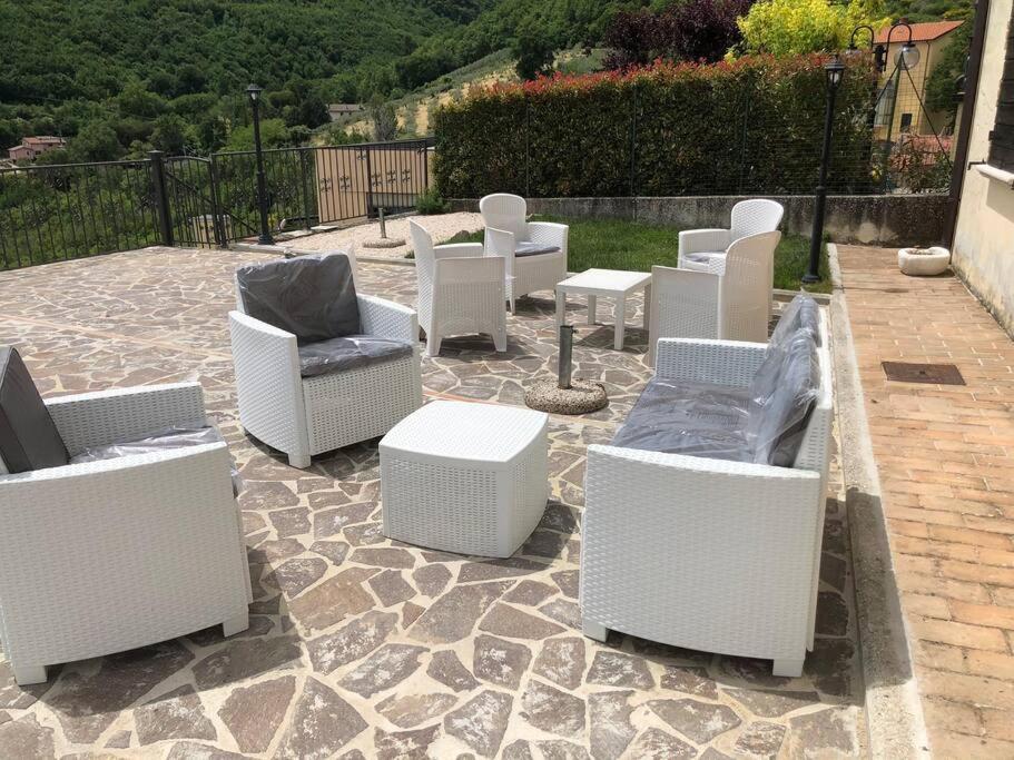 Casa Vacanze Vecchio Frantoio Residenza Leccino Spoleto Esterno foto