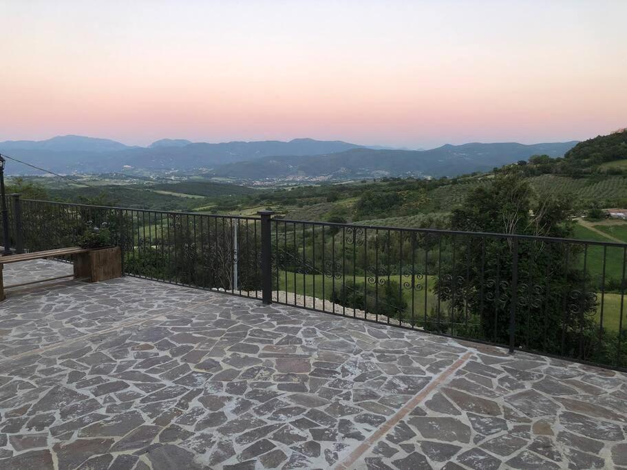 Casa Vacanze Vecchio Frantoio Residenza Leccino Spoleto Esterno foto